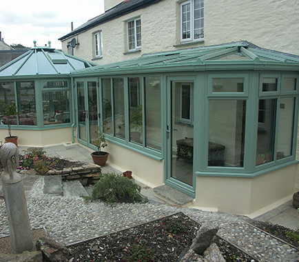 p-shaped Conservatories